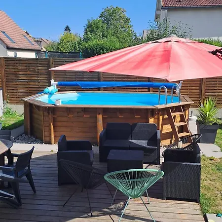 Les Cazanovas Feriehus Beaumont-sur-Oise